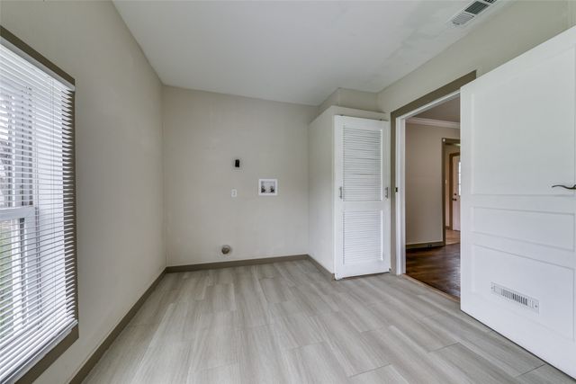 5610 Lyons Road, Garland, TX 75043