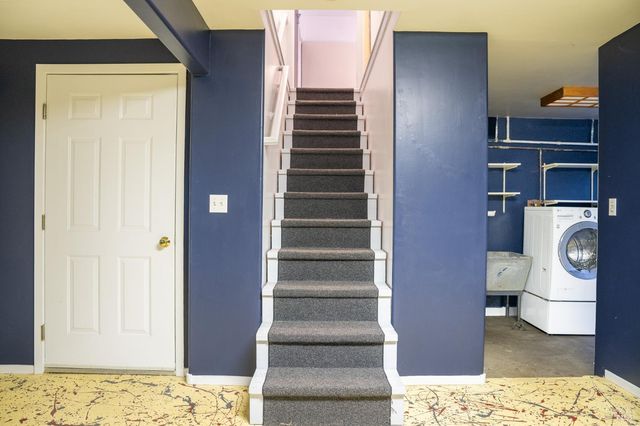 432 8th St, Santa Rosa, CA 95401