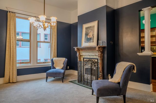 432 8th St, Santa Rosa, CA 95401