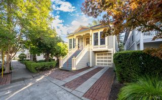 432 8th St, Santa Rosa, CA 95401