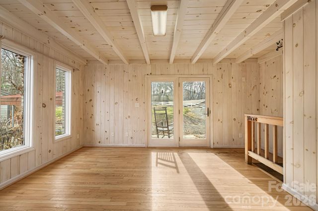 197, 199, 201 Roland Hill Road, Burnsville, NC 28714