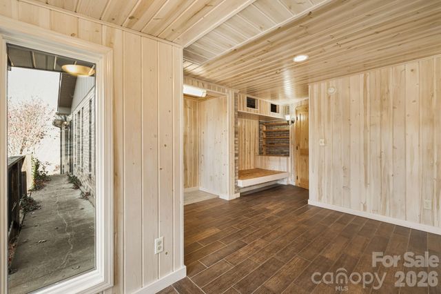 197, 199, 201 Roland Hill Road, Burnsville, NC 28714