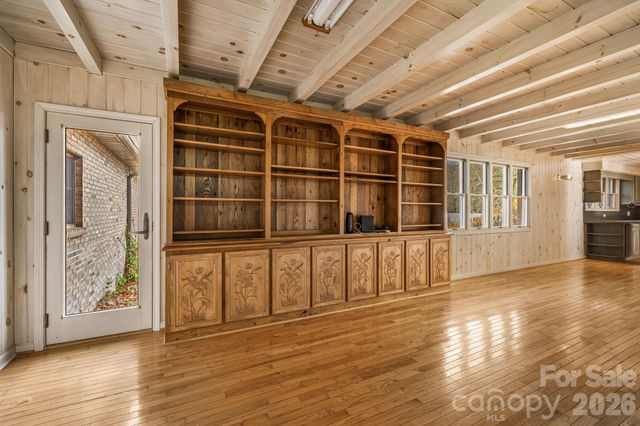 197, 199, 201 Roland Hill Road, Burnsville, NC 28714