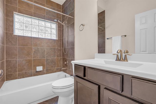17809 Arapaho Hill Lane, Humble, TX 77346