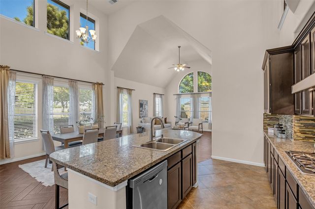 17809 Arapaho Hill Lane, Humble, TX 77346