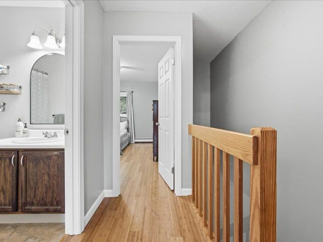 93 East Main Street, Richmond, VT 05477