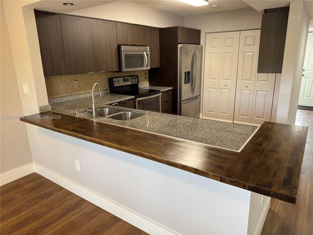 11749 Terra Bella Boulevard, Plantation, FL 33325