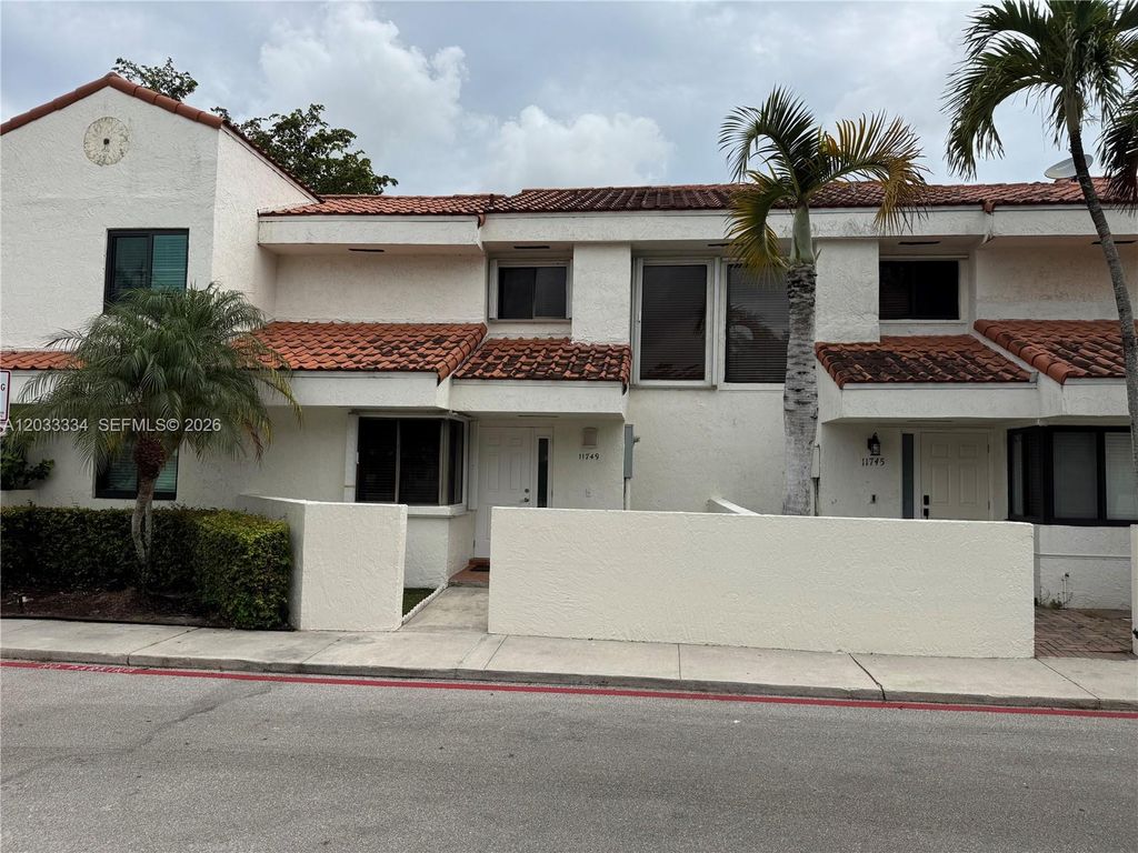 11749 Terra Bella Boulevard, Plantation, FL 33325