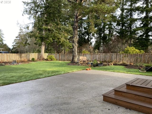 36468 RIVER POINT Dr, Astoria, OR 97103