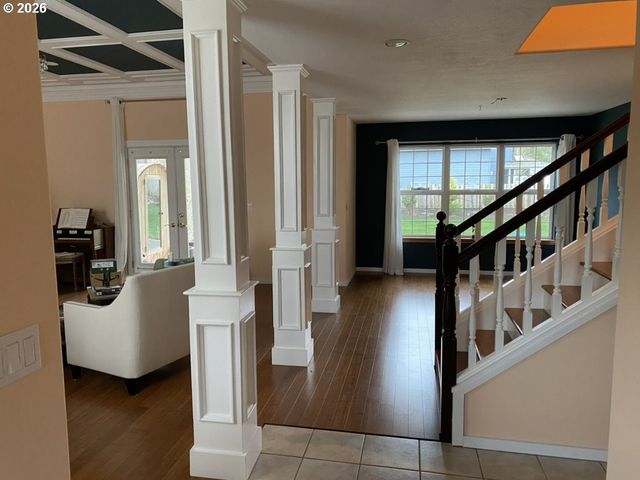 36468 RIVER POINT Dr, Astoria, OR 97103