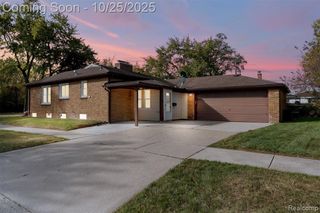 23902 Ann Arbor Trail, Dearborn Heights, MI 48127