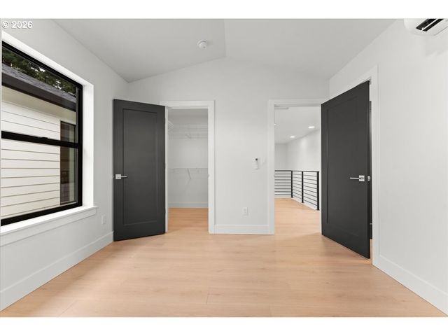 7880 Se 70th Ave, Portland, OR 97206