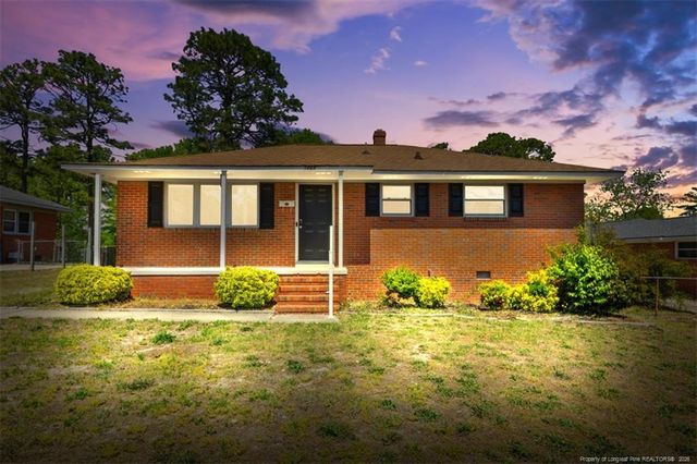 1868 Gola Drive, Fayetteville, NC 28301