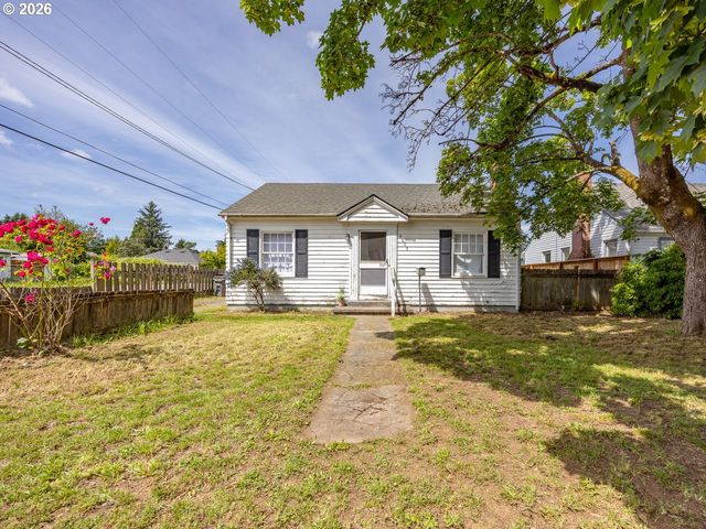 8005 Se MALDEN St, Portland, OR 97206