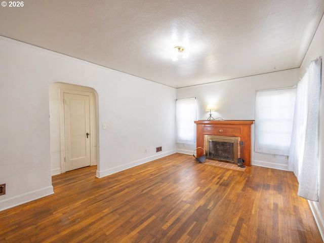 8005 Se MALDEN St, Portland, OR 97206