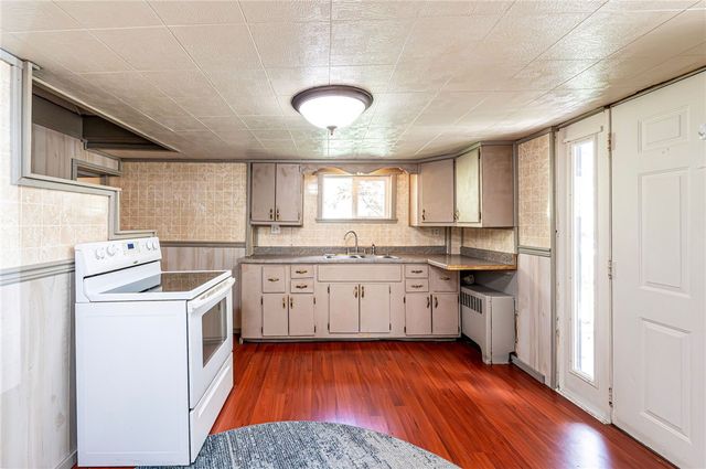 635 State Route 981, South Huntingdon, PA 15479