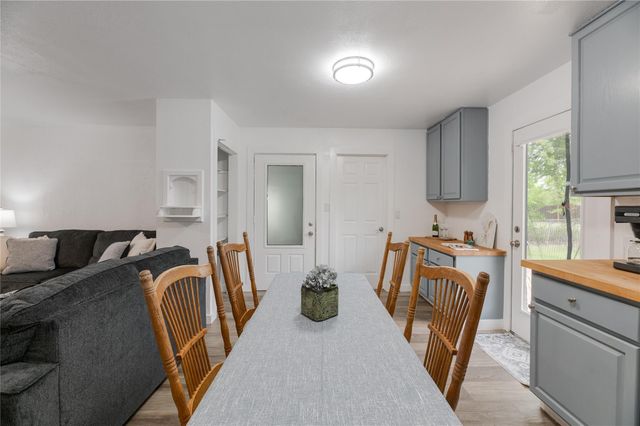 445 W Vaughan ST, Bertram, TX 78605