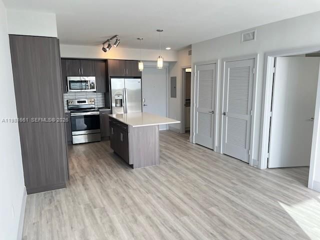 9000 Ramblewood Dr 717, Coral Springs, FL 33071