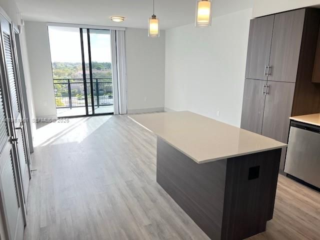 9000 Ramblewood Dr 717, Coral Springs, FL 33071