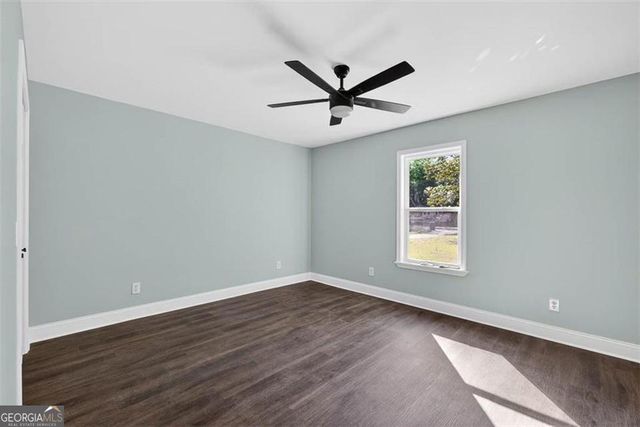 102 Mackqueen Drive, Brunswick, GA 31525