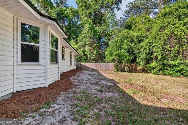 102 Mackqueen Drive, Brunswick, GA 31525