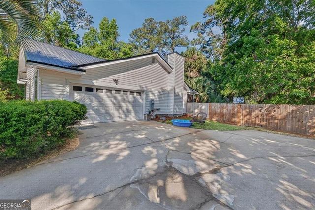 102 Mackqueen Drive, Brunswick, GA 31525