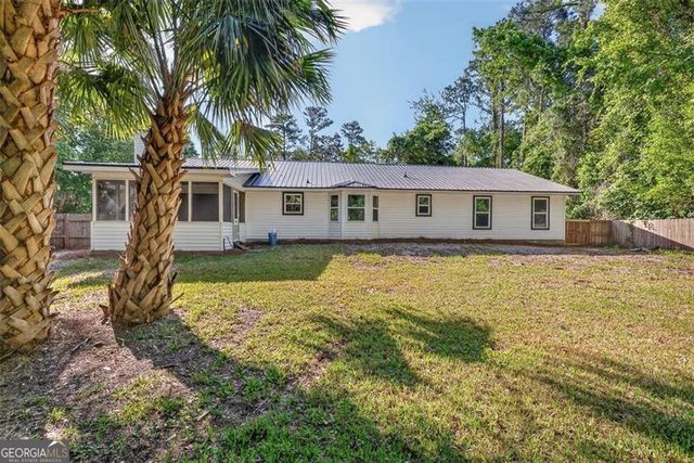 102 Mackqueen Drive, Brunswick, GA 31525