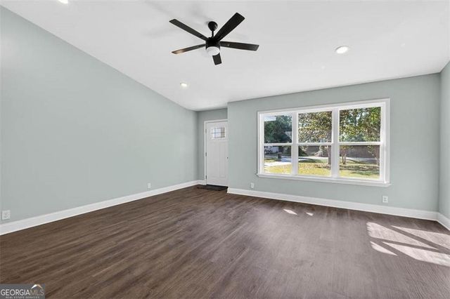 102 Mackqueen Drive, Brunswick, GA 31525
