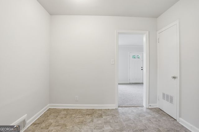 1101 Skyline Drive, Griffin, GA 30224