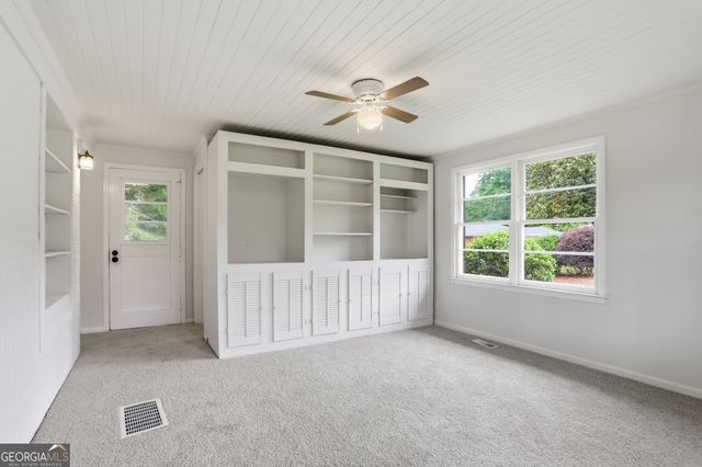 1101 Skyline Drive, Griffin, GA 30224