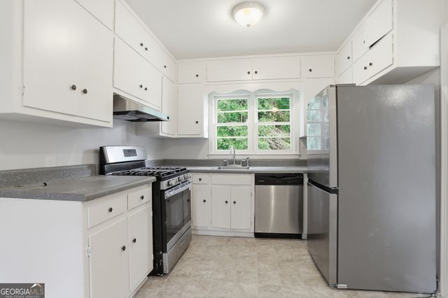1101 Skyline Drive, Griffin, GA 30224