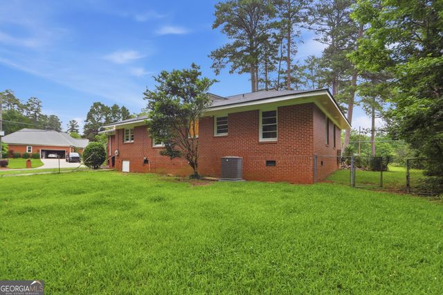 1101 Skyline Drive, Griffin, GA 30224