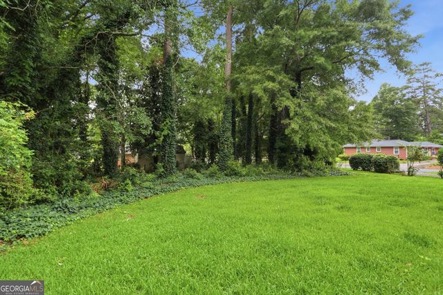 1101 Skyline Drive, Griffin, GA 30224