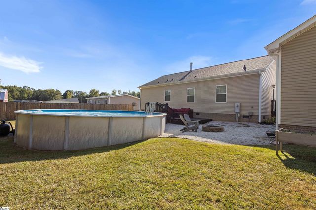 151 Lesley Road, Pelzer, SC 29669