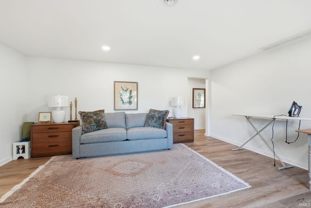 6720 Spirea Court, Fort Wayne, IN 46814