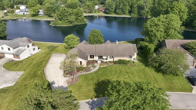 6720 Spirea Court, Fort Wayne, IN 46814