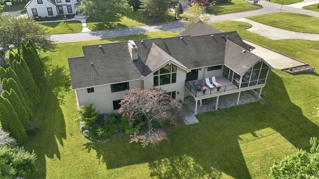 6720 Spirea Court, Fort Wayne, IN 46814