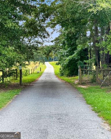 2614 Locust Grove Rd, Griffin, GA 30223