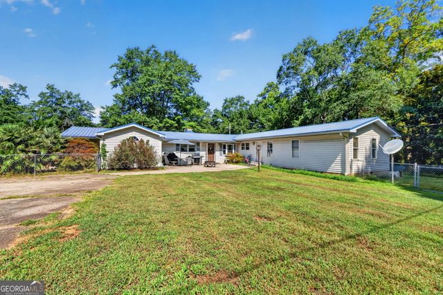 2614 Locust Grove Rd, Griffin, GA 30223
