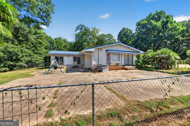2614 Locust Grove Rd, Griffin, GA 30223