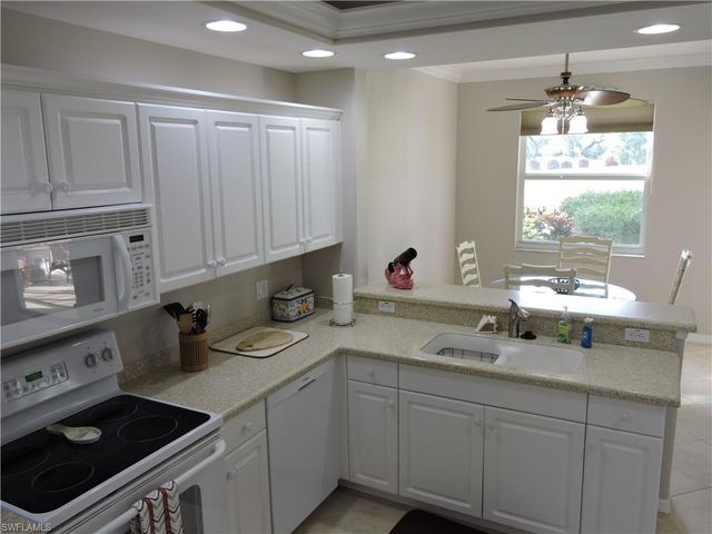 3385 Grand Cypress DR # 101, Naples, FL 34119