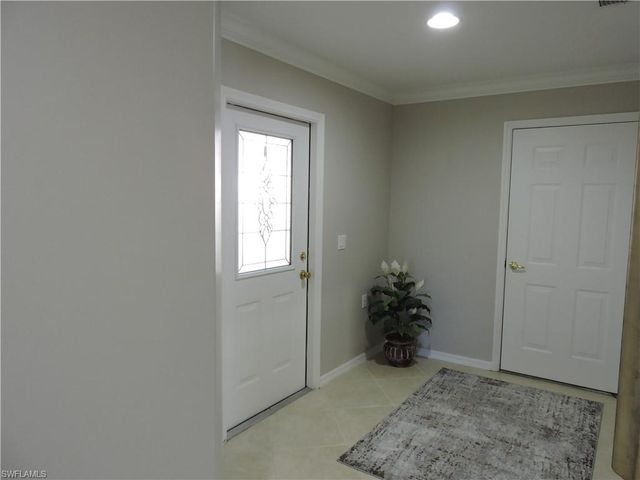 3385 Grand Cypress DR # 101, Naples, FL 34119