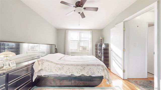 67-40 Booth Street 4O, Forest Hills, NY 11375