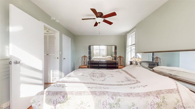 67-40 Booth Street 4O, Forest Hills, NY 11375