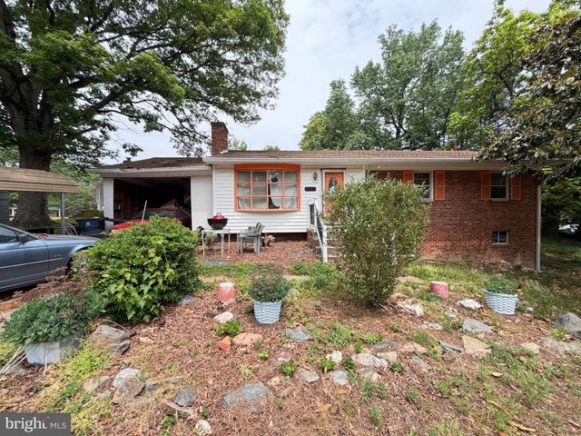 9608 MEADOW LARK AVE, Upper Marlboro, MD 20772