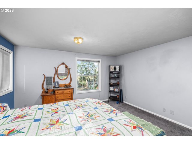 2673 GARFIELD St, Eugene, OR 97405