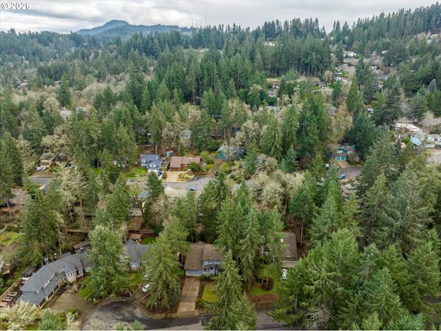 2673 GARFIELD St, Eugene, OR 97405