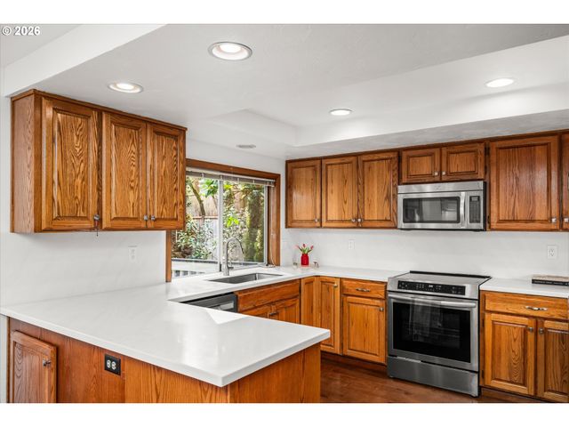 2673 GARFIELD St, Eugene, OR 97405