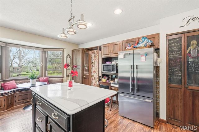 127 White Oak Estates Drive, Troy, MO 63379