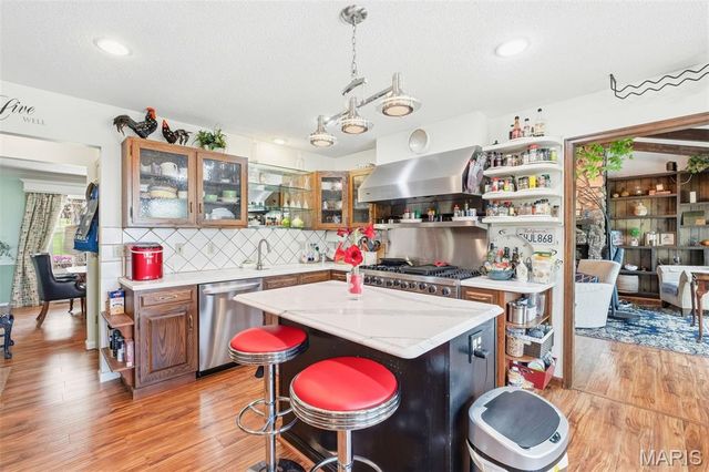 127 White Oak Estates Drive, Troy, MO 63379